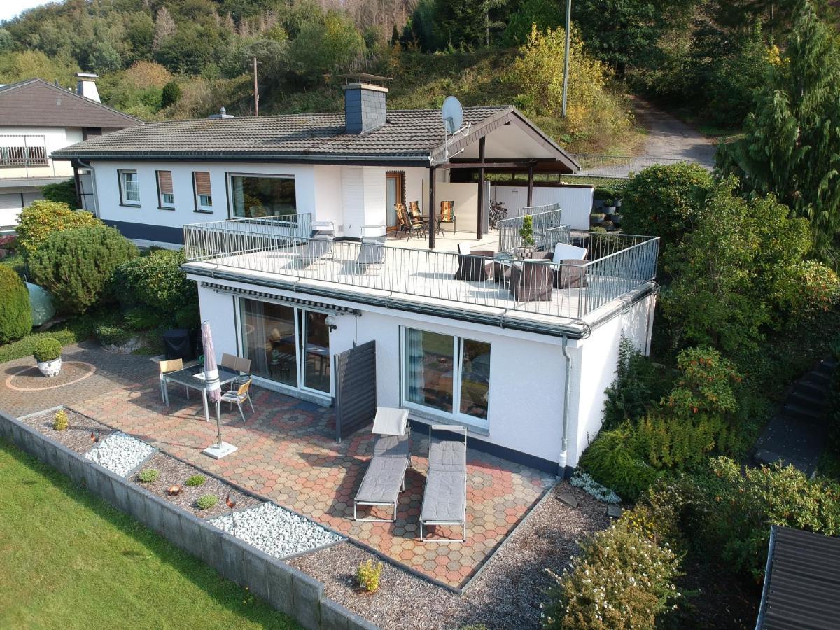 Exklusive Ferienwohnung 'Agger-Blick' Mit Grosser Seeblick-Terrasse & Sauna Gummersbach Exteriör bild